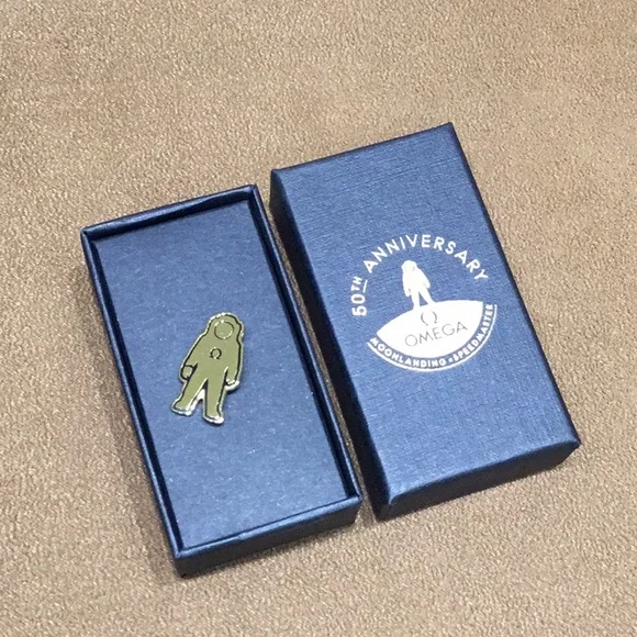 Omega 50th Anniversary Moonlanding Speedmaster Tie Pin - Picture 1 of 2